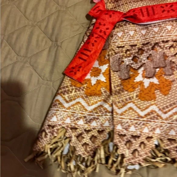 DISNEY MOANA COSTUME GIRLS SIZE 4-6X  Skirt And Matching Shirt Cosplay Theater - Picture 4 of 10